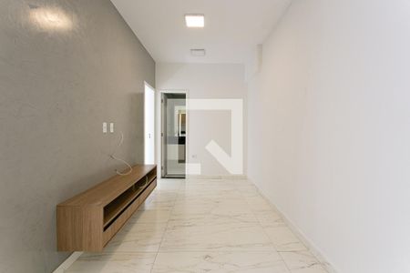 Sala de casa de condomínio para alugar com 2 quartos, 52m² em Cidade Mãe do Céu, São Paulo