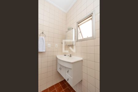 Banheiro de apartamento para alugar com 1 quarto, 38m² em Botafogo, Campinas