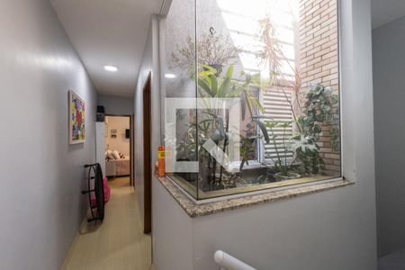 Corredor de casa à venda com 3 quartos, 100m² em Penha de França, São Paulo