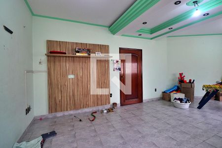 Sala de casa para alugar com 4 quartos, 520m² em Santa Maria, Santo André