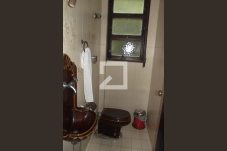 Lavabo de casa para alugar com 5 quartos, 1200m² em Freguesia de Jacarepaguá, Rio de Janeiro