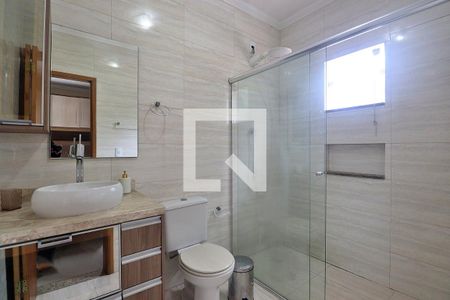 Banheiro do Quarto 1 - Suíte de casa à venda com 3 quartos, 97m² em Vila Curuçá, Santo André