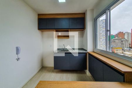 Kit Studio cozinha de apartamento à venda com 1 quarto, 24m² em Sé, São Paulo