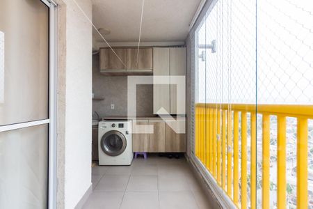 Varanda  de apartamento para alugar com 2 quartos, 56m² em Vila Osasco, Osasco
