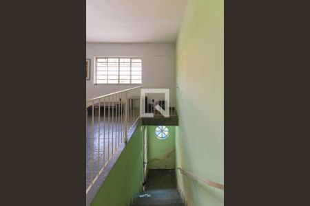 Sala de casa para alugar com 3 quartos, 199m² em Jardim Leonor, Campinas