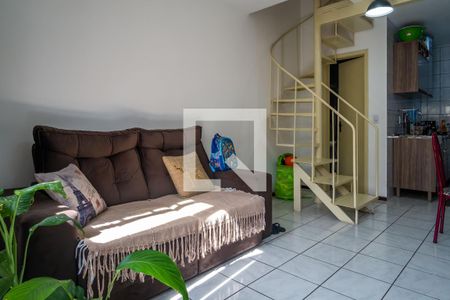 Sala de casa de condomínio para alugar com 2 quartos, 73m² em Vila Nova, Porto Alegre