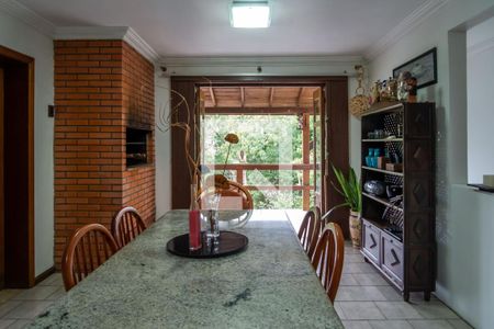 Sala de casa à venda com 5 quartos, 464m² em Vila Nova, Porto Alegre