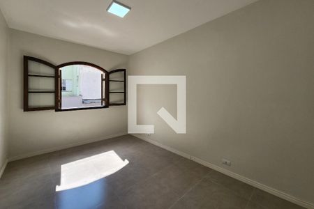 Quarto 2 de casa à venda com 3 quartos, 240m² em Olímpico, São Caetano do Sul