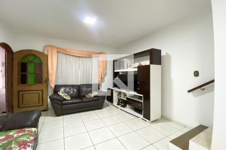 Sala de casa à venda com 3 quartos, 260m² em Km 18, Osasco