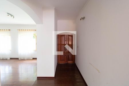 Sala de casa de condomínio para alugar com 4 quartos, 449m² em Jardim Chapadão, Campinas