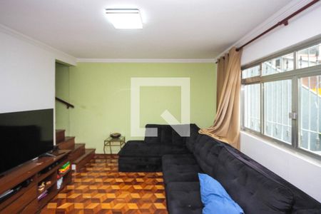Sala de casa para alugar com 5 quartos, 130m² em Jardim Mimar, São Paulo
