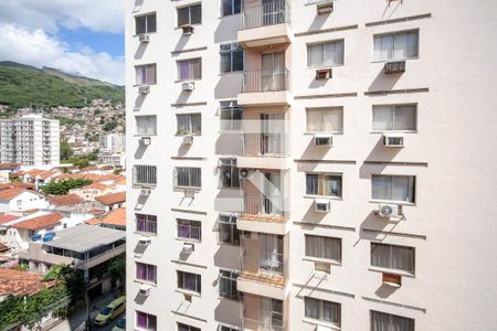 Vista Sala de apartamento à venda com 2 quartos, 78m² em Lins de Vasconcelos, Rio de Janeiro