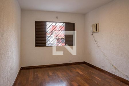 Suíte 1 de casa para alugar com 4 quartos, 250m² em Vila Romana, São Paulo