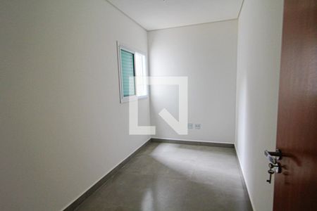 Quarto 1 de apartamento para alugar com 2 quartos, 42m² em Jardim Santo Alberto, Santo André