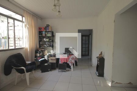 Sala 1 de casa para alugar com 4 quartos, 200m² em Vila Jardim, Porto Alegre