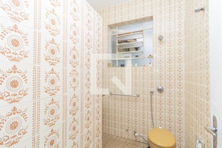 Banheiro de casa à venda com 4 quartos, 313m² em Santa Efigênia, Belo Horizonte