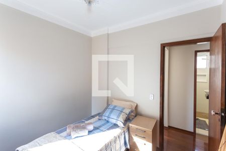 Quarto 1 de apartamento para alugar com 3 quartos, 100m² em Lourdes, Belo Horizonte