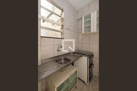 Cozinha de apartamento para alugar com 1 quarto, 39m² em São Cristóvão, Rio de Janeiro