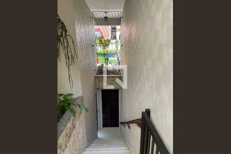 Casa à venda com 3 quartos, 264m² em Utinga, Santo André