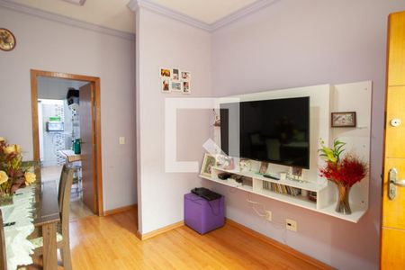 Sala  de casa à venda com 2 quartos, 59m² em São João Batista, Belo Horizonte