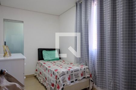 Suíte 1 de casa para alugar com 3 quartos, 500m² em Sagrada Família, Belo Horizonte
