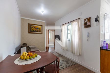 Sala de apartamento à venda com 2 quartos, 70m² em Vila América, Santo André