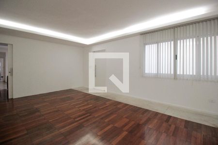Sala de casa para alugar com 3 quartos, 243m² em Vila Madalena, São Paulo