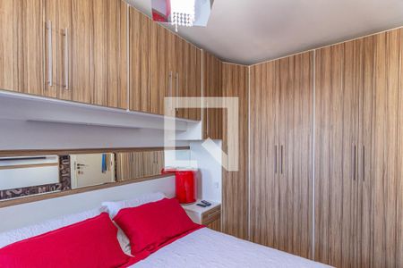 Quarto 1 de apartamento para alugar com 2 quartos, 56m² em Quitaúna, Osasco
