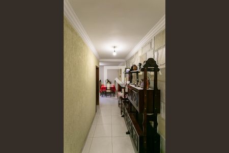 Corredor de casa à venda com 4 quartos, 300m² em Alípio de Melo, Belo Horizonte