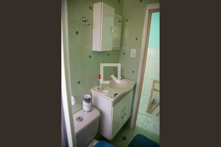 Banheiro de casa para alugar com 1 quarto, 40m² em Vila Yara, Osasco