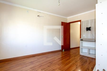 Quarto 1 de casa à venda com 4 quartos, 210m² em Medianeira, Porto Alegre