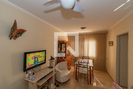 Sala de Estar/Jantar  de apartamento à venda com 2 quartos, 73m² em Taquaral, Campinas