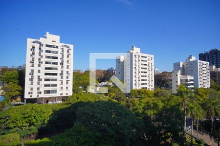 Quarto _Vista de apartamento para alugar com 2 quartos, 64m² em Boa Vista, Porto Alegre