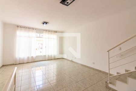 Sala  de casa à venda com 3 quartos, 128m² em Umuarama, Osasco