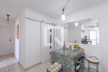 Sala de apartamento à venda com 2 quartos, 50m² em Km 18, Osasco