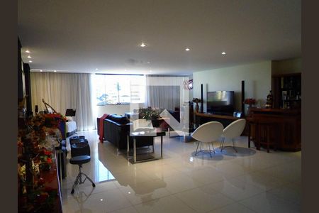 Apartamento à venda com 4 quartos, 175m² em Vila Itapura, Campinas