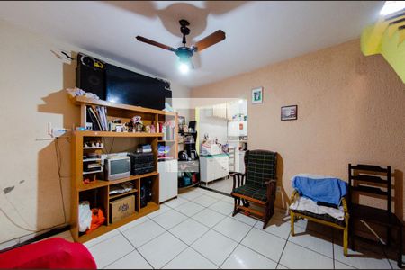 Sala de casa à venda com 2 quartos, 102m² em Alto Caiçaras, Belo Horizonte