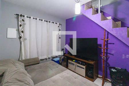 Sala de casa à venda com 3 quartos, 145m² em Padroeira, Osasco