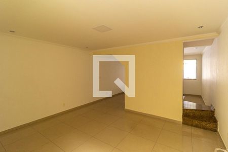 Sala de casa à venda com 2 quartos, 124m² em Vila Mariana, São Paulo