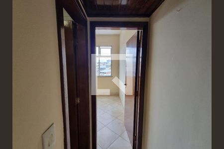 Corredor Quarto 1 de apartamento para alugar com 2 quartos, 66m² em Méier, Rio de Janeiro