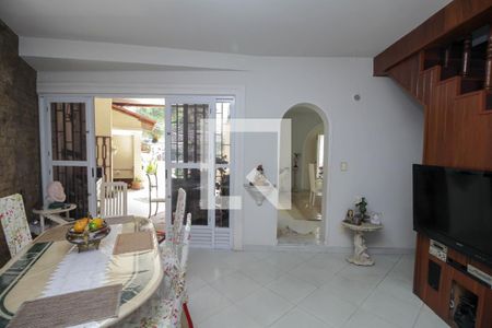 Sala  de casa à venda com 4 quartos, 600m² em Catete, Rio de Janeiro
