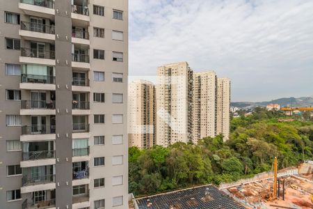 Quarto 1 de apartamento para alugar com 2 quartos, 42m² em Jardim Tupanci, Barueri