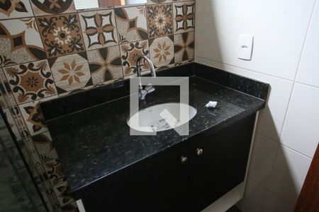 Lavabo de casa à venda com 2 quartos, 100m² em Jacarepaguá, Rio de Janeiro