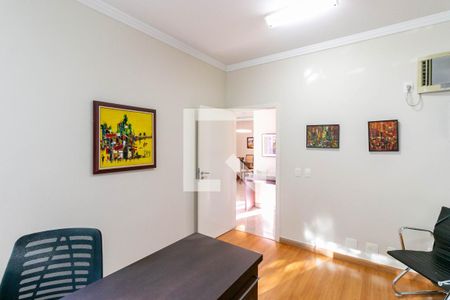 Quarto 1 de casa à venda com 4 quartos, 345m² em Belvedere, Belo Horizonte