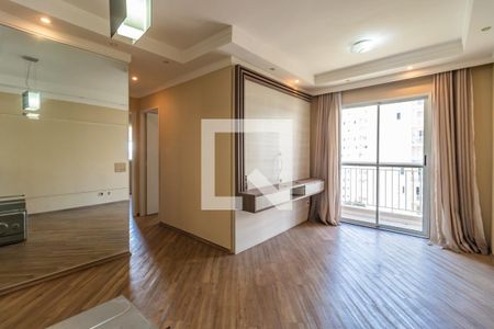 Sala de apartamento para alugar com 2 quartos, 63m² em Jardim Tupanci, Barueri