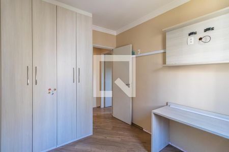 Quarto 1 de apartamento para alugar com 2 quartos, 63m² em Jardim Tupanci, Barueri