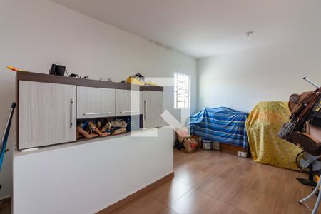 Quarto 1 de casa à venda com 6 quartos, 250m² em Vila Osasco, Osasco