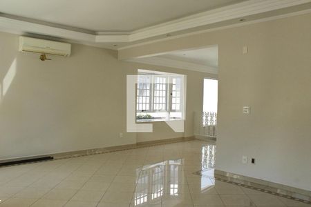 Sala de casa para alugar com 3 quartos, 379m² em Jardim São Caetano, São Caetano do Sul