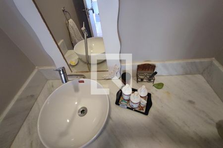 Lavabo de casa de condomínio para alugar com 3 quartos, 210m² em Swiss Park, Campinas