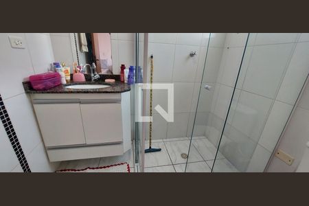 Banheiro Quarto 1 suíte de casa à venda com 3 quartos, 121m² em Vila Linda, Santo André